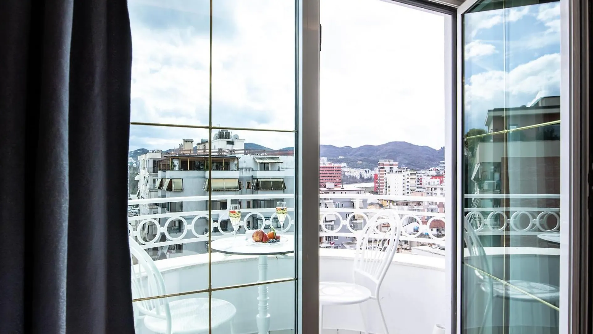 Xheko Imperial Luxury Hotel & Spa Tirana 5*,  Albania