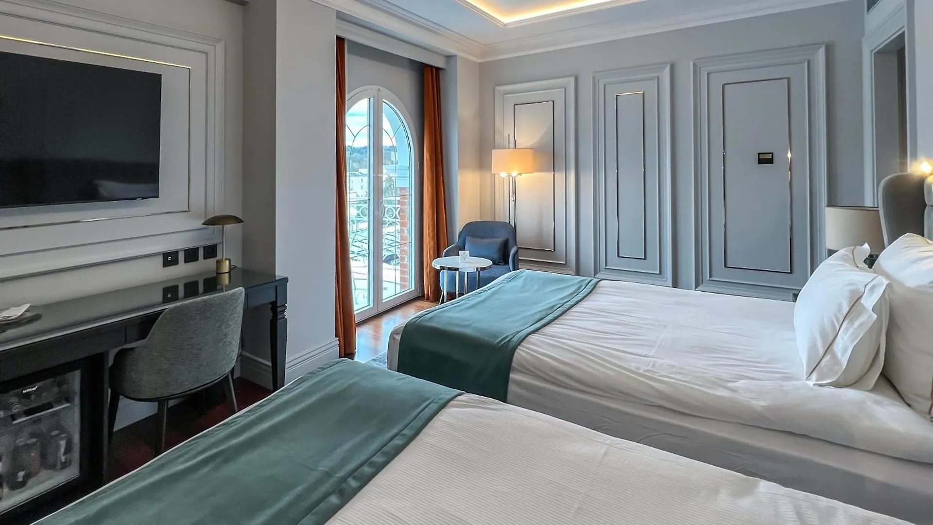 Xheko Imperial Luxury Hotel & Spa Tirana 5*,  Albania