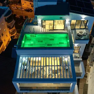 sigma-suites.hotelschalkidiki.net/