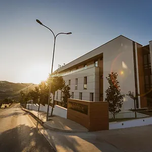 **** Otel Privilege & Arnavutluk