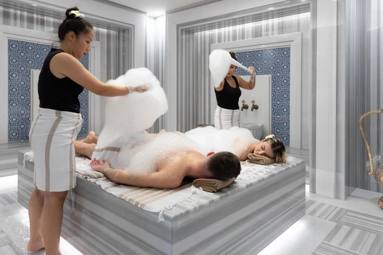 Xheko Imperial Luxury Hotel & Spa Tiran 5*,  Arnavutluk